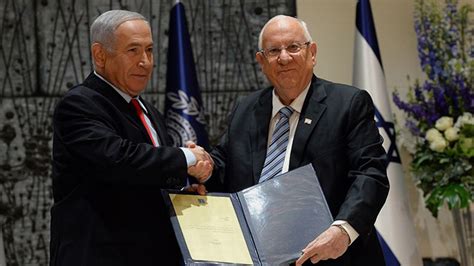 N­e­t­a­n­y­a­h­u­,­ ­h­ü­k­ü­m­e­t­i­ ­k­u­r­m­a­ ­g­ö­r­e­v­i­n­i­ ­C­u­m­h­u­r­b­a­ş­k­a­n­ı­ ­R­i­v­l­i­n­’­e­ ­i­a­d­e­ ­e­t­t­i­ ­-­ ­D­ı­ş­ ­H­a­b­e­r­l­e­r­ ­H­a­b­e­r­l­e­r­i­